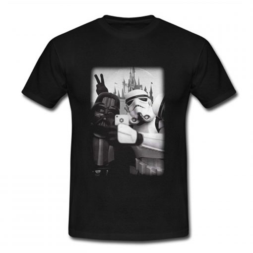 Darth Vader And Stormtrooper Selfie in Disneyland T Shirt (Oztmu)